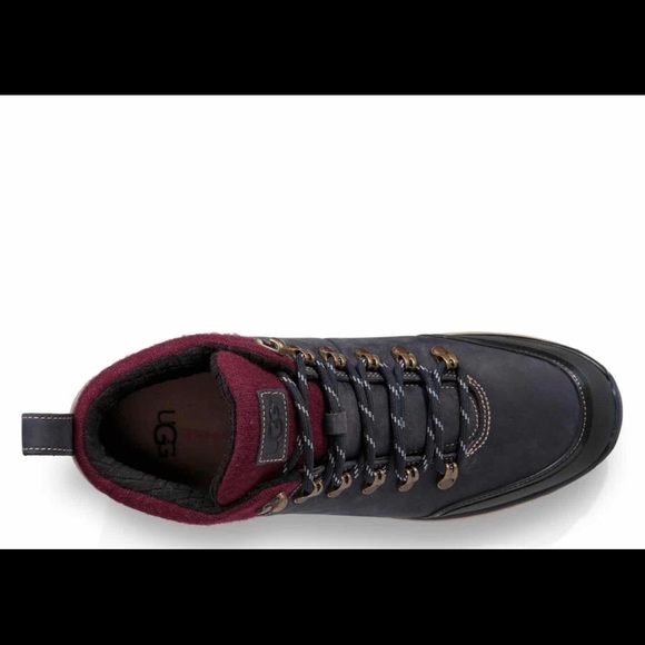 Ugg Oliver Boot - Picture 3 of 4